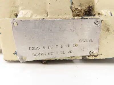 Vickers DG5S-8-2C-T-M-WB-20 Hydraulic Directional Valve DG4V3-6C-M-WB-40