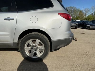 USED 2009 CHEVROLET TRAVERSE