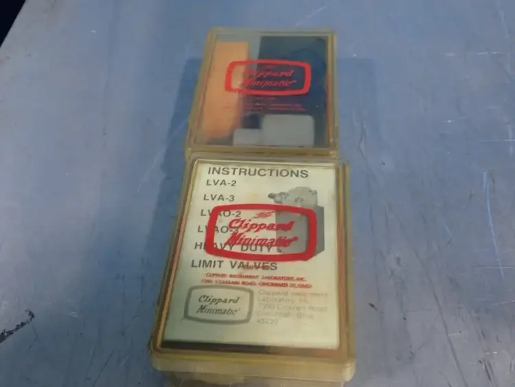 Used CLIPPARD MINIMATIC LVA3 Solenoid Valves Ohio US | HGR 24 #864383