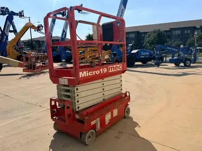 Used 2018 MEC MICRO 19 Scissor Lifters Texas US | Adcock Equipment USA #1519584