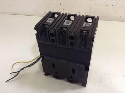 USED SQUARE D FHL 36100 1212