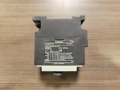 USED SIEMENS 3TH3040-0A