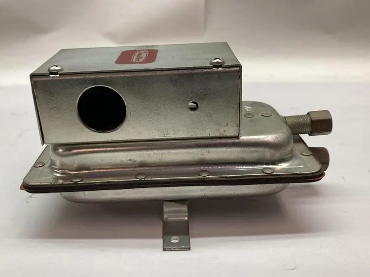 New | in-Stock DAYTON DAYTON 2E462A HVAC Parts and Equipment | Surplus Asset Holdings #1200376