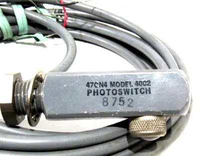 ALLEN BRADLEY 47CN4-4002 PHOTOSWITCH 47CN44002 NEW SURPLUS