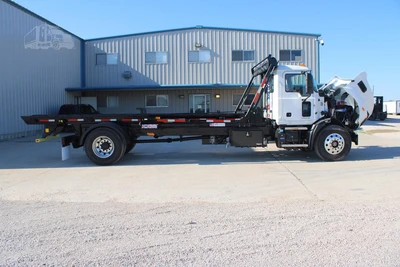 New | in-Stock 2025 MACK MD6 Rolloff Trucks Texas US | Roll Off Truck World #1491916