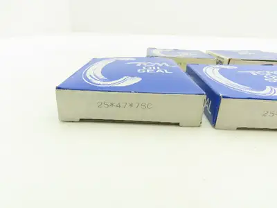 TCM 25-47-7SC Metric Oil Seal Nitrile Rubber Single Lip 24x47x7mm  Lot of 9