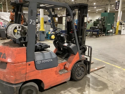 USED TOYOTA 7FGCU25