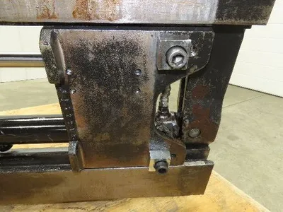Cascade Forklift Class 3 SideShift Fork Positioner Attachment 20"x 41" W 10000lb
