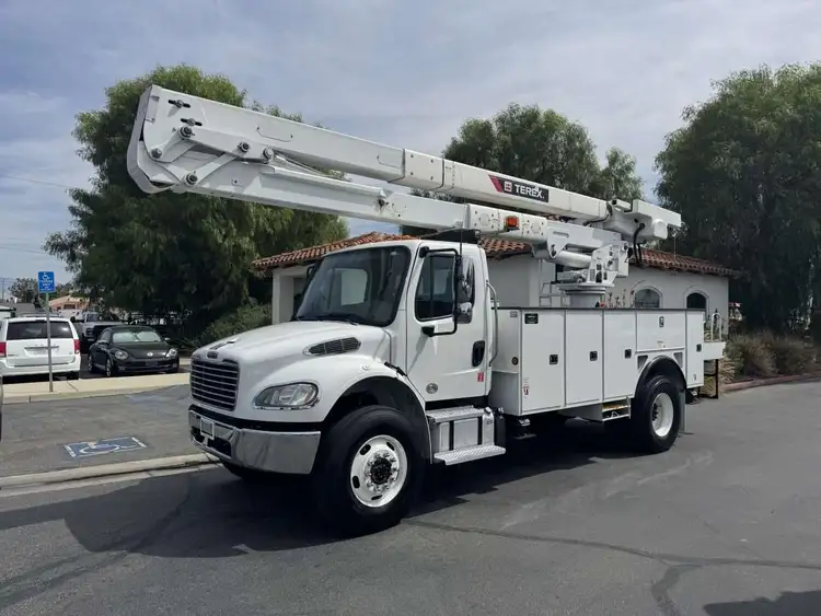 Used 2020 FREIGHTLINER M2 Carhaulers California US | Commerce Truck Equipment Sales #1547757