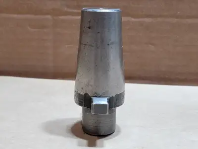 USED UNIVERSAL ENGINEERING 80327