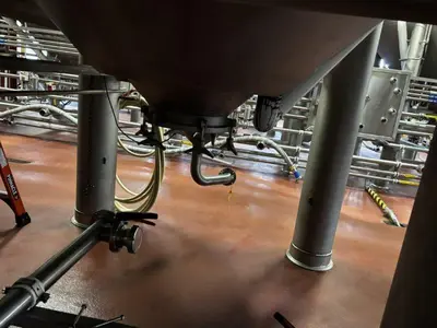 USED 2008 MUELLER 16,600 GALLON