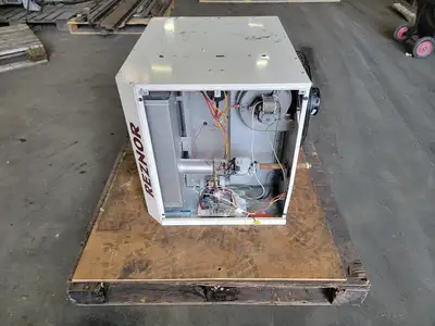 USED REZNOR V3 TCORE2
