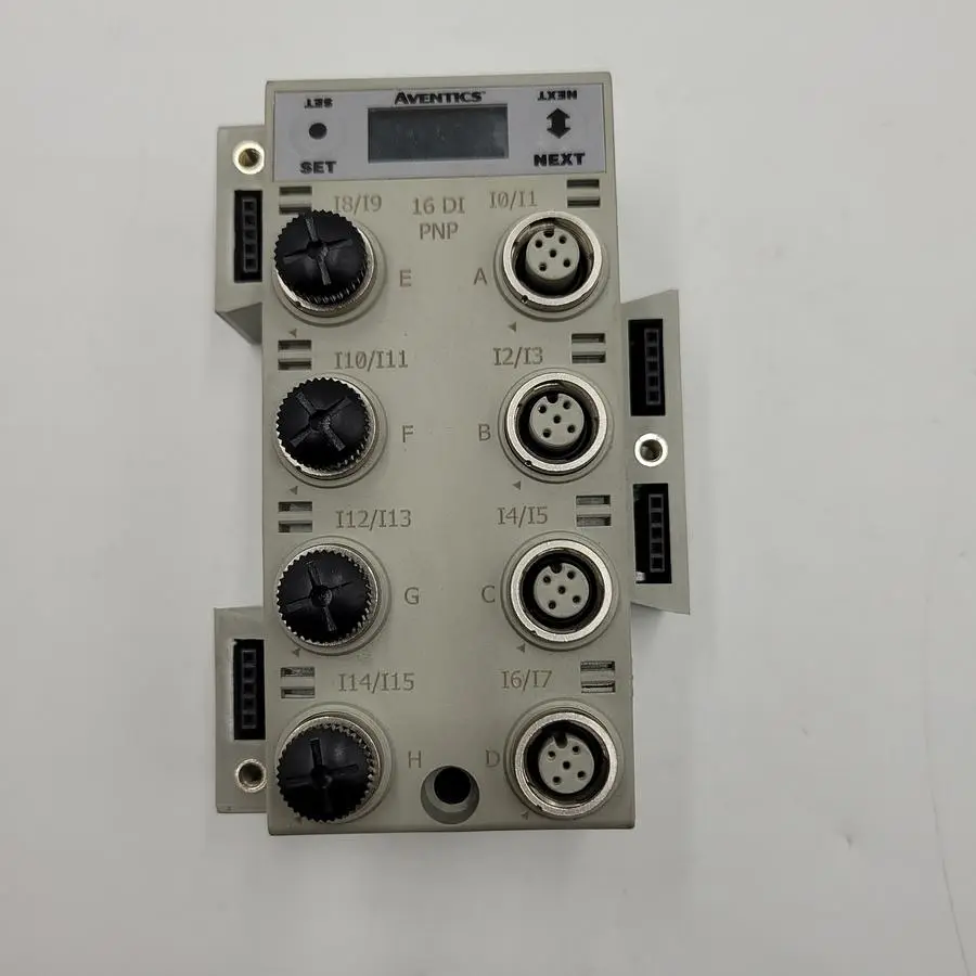 Used AVENTICS AVENTICS™ 240-205 I/O MODULE VERSION 16 DIGITAL INPUTS PNP 4-PIN PLC Input & Output | ND Industrial Surplus #1216632