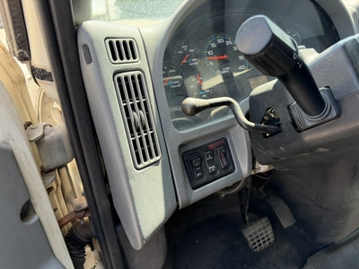 Used 2005 INTERNATIONAL 4300 SBA4X2 Box trucks Indiana US | Miedema Asset Management Group #1414578