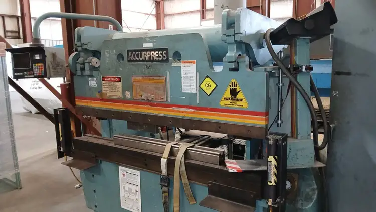 Used 1995 ACCURPRESS 7606 Press Brakes Texas US | Revelation Machinery #402162