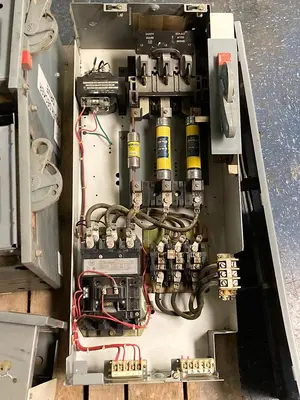 Used ALLEN-BRADLEY 2112B-DAB-6-26 Industrial Controls | Surplus Asset Holdings #1220863