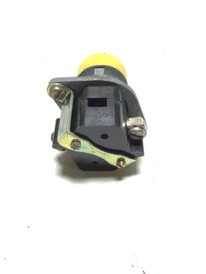 GE 55-200097 Heavy-Duty Oil-Tight Yellow Pilot Light