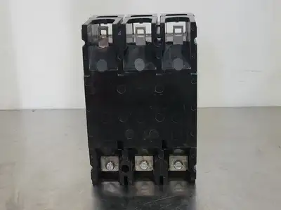 20 Amp, 3 Pole, 240/480 volts Circuit Breaker