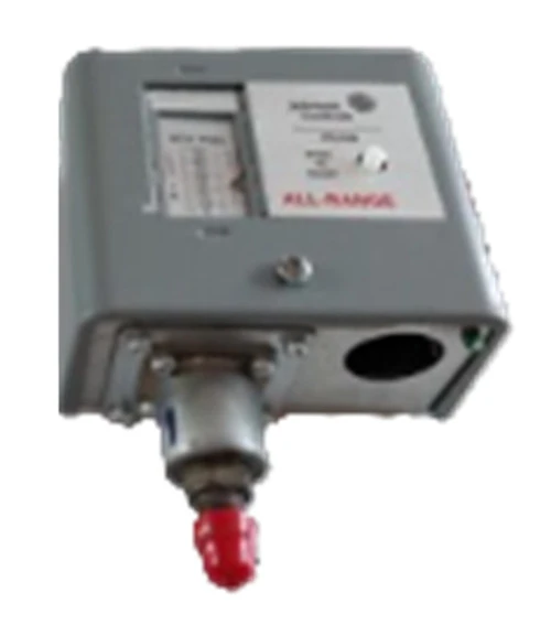 Johnson Controls P170DA-1 Pressure Switch [New]