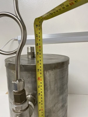 Stainless Steel OilLess Vacuum Pump Expansion Tank 13-3/4” Tall 10-3/4” Diameter