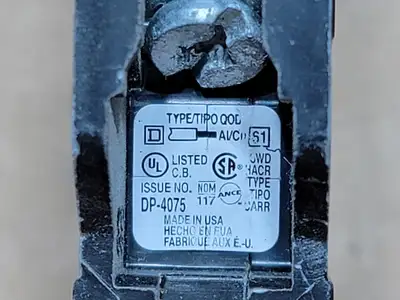 USED SQUARE D DP-4075