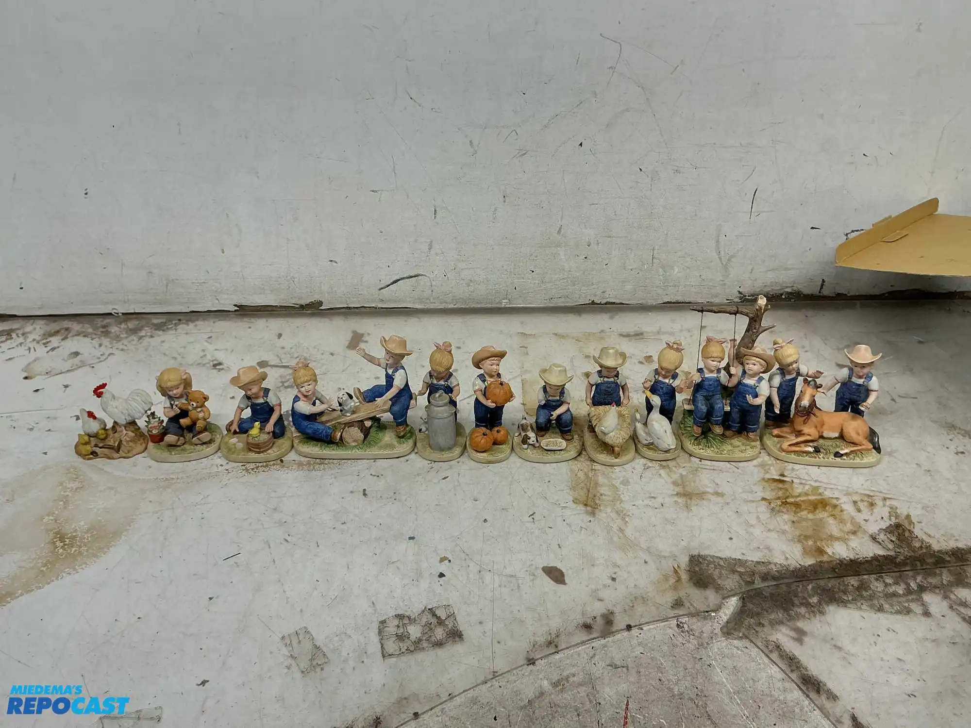 Lot of (11) Decorative Farm Figurines