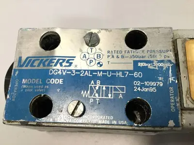 USED VICKERS DG4V-3-2AL-M-U-HL7-60