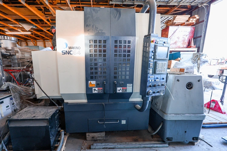 Used MAKINO SNC64 Vertical Machining Centers Colorado US | Elevation Machine #746436