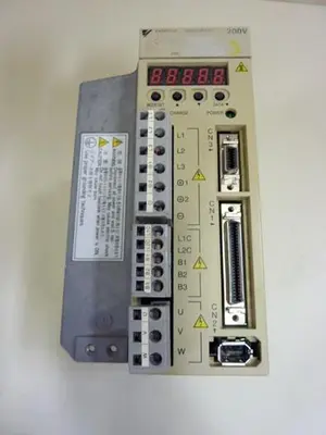 USED YASKAWA ELECTRIC SGDH-08AE