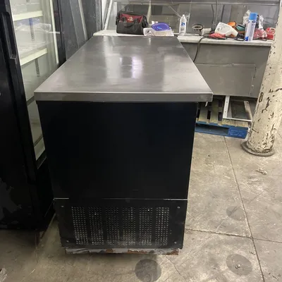 174-0173 Norlake BB59 59” Self Contained Barback Cooler
