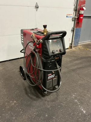 Lincoln Electric _UNKNOWN_ MIG Welders | Equipment Recovery Corp. (3)