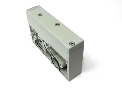 Used Numatics Pneumatic Manifold Block X, 1", 3/5" Ports Parts (Hydraulics and Pneumatics) Michigan US | Maverick Industrial Sales #1402204