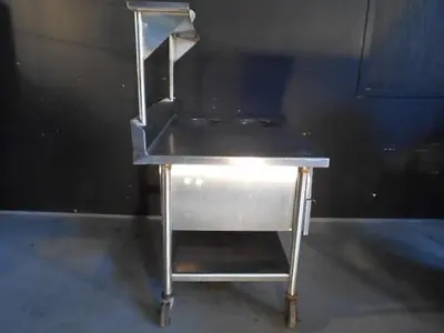 DOUGHNUT FINISHING TABLE
