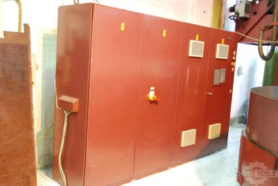 USED 1981 DORRIES. CTE 320