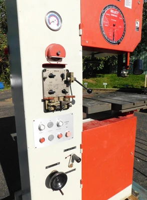 USED DAKE JOHNSON BAND SAW V-24