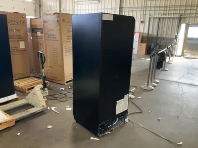 Used VINOTEMP EL-300GFEBRR Bottle Coolers Michigan US | Miedema Asset Management Group #1437308