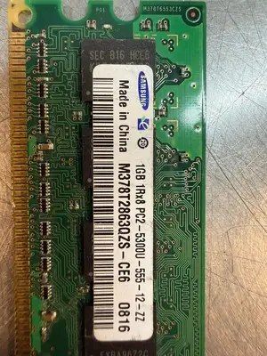 Samsung M378T2863QZS-CE6 1Gb 1Rx8 PC2-5300U-555-12-ZZ (5.3.5)