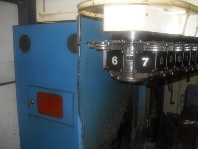 USED 1987 SUPERMAX YCM-72A