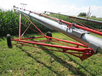 New | in-Stock 2025 HUTCHINSON WRX10-51 Augers Pennsylvania US | Zimmerman Farm Service #1410055