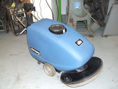 USED WINDSOR 22FT 36VDC