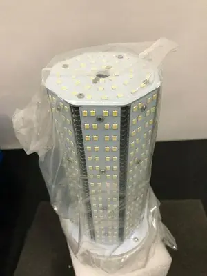LED CORNLIGHT C100-E39