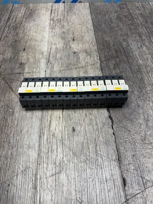 SCHNEIDER DF103 Electrical/PLC/Automation | ESS Industrial Equipment Sales (3)