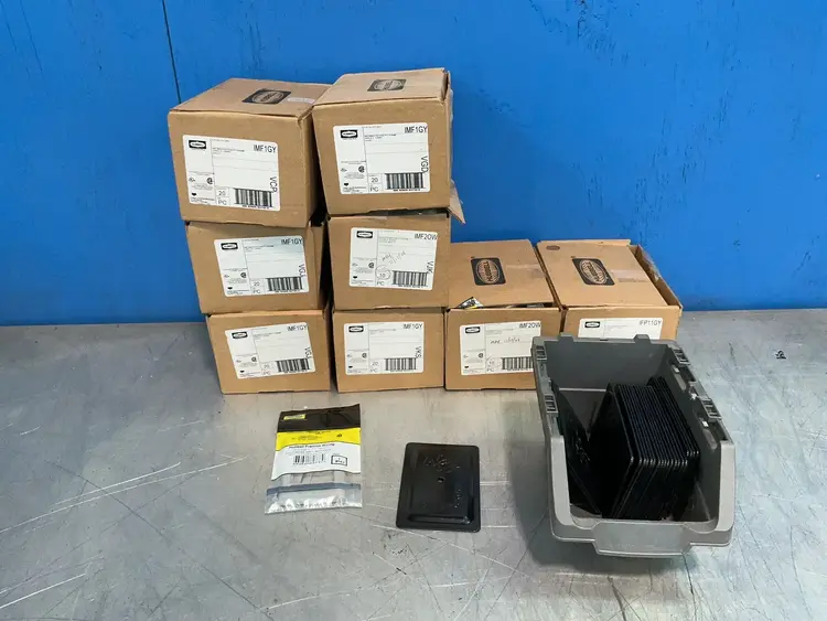 Used HUBBELL _UNKNOWN_ Electrical Boxes Ohio US | HGR 24 #1291985