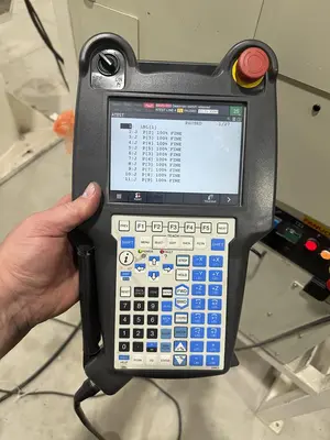 Used 2019 FANUC FANUC R-2000IC/210F Robots Michigan US | Aucto #1332199