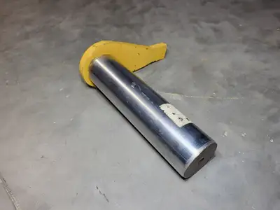 USED CATERPILLAR 105-5448