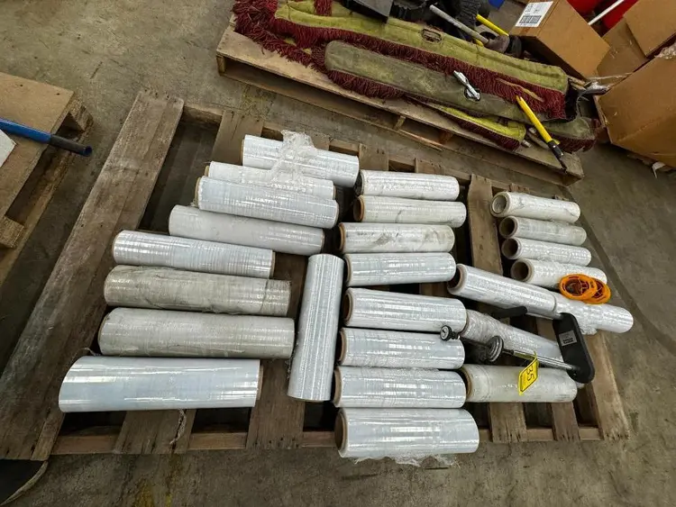 Used _UNKNOWN_ _UNKNOWN_ Stretch Wrapper Consumables North Carolina US | Myron Bowling Auctioneers Inc #1543477