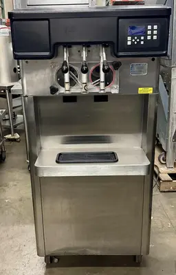 Used 2022 STOELTING F231-30912-2X Ice Cream Equipment Ohio US | Palm Beach Restaurant Equipment, LLC #1421241