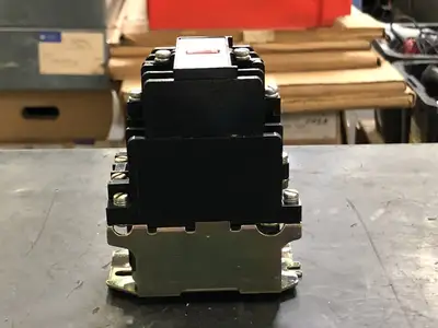USED ALLEN-BRADLEY 700-N800A1