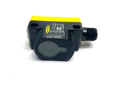 New | in-Stock BANNER WORLD-BEAM LOW CONTRAST LASER SENSOR POLAR RETRO 71378 Photoelectric Sensors Michigan US | Maverick Industrial Sales #1092381