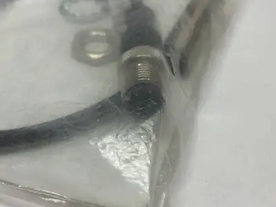 USED BALLUFF FLUSH MOUNT PROXIMITY SENSOR 10-30VDC
